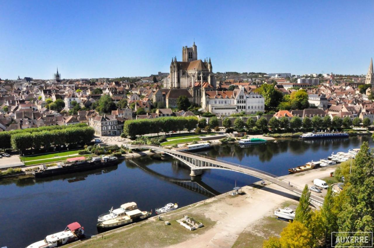 Modernite Coeur Du Centre-Ville Auxerre Buitenkant foto